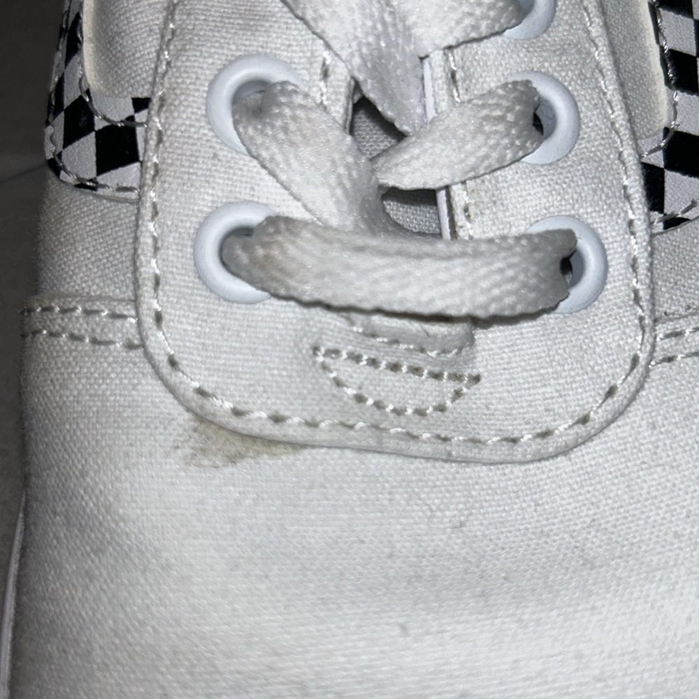 Vans Race Checkerboard Stripe White Lace Deck Shoes - Picture 8 of 8